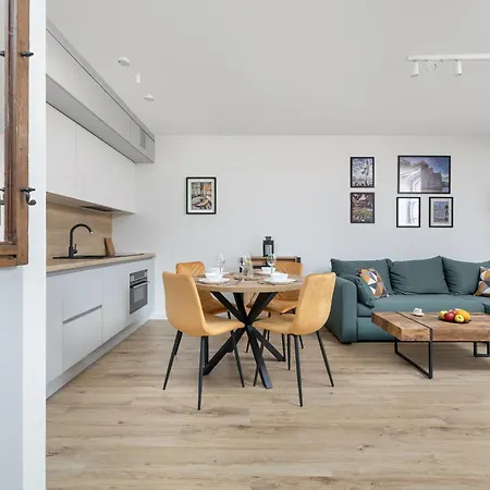 Szczecinski Kwiatkowskiego W Spokojnej Okolicy By Renters דירה