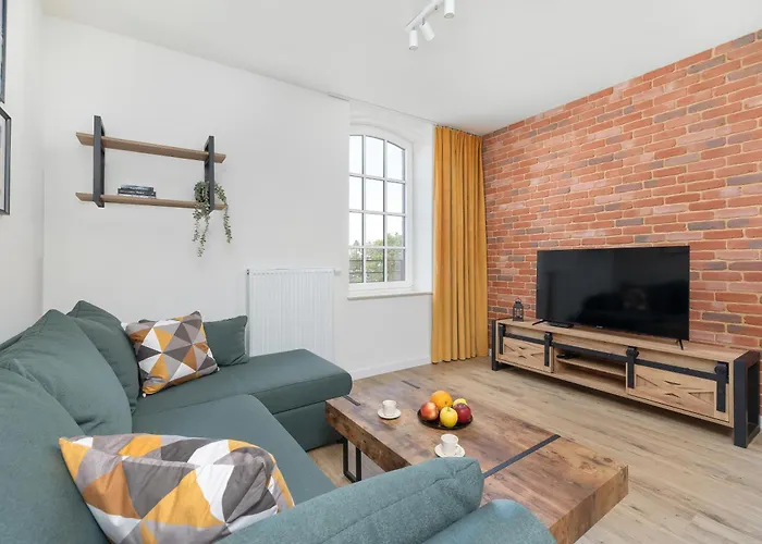 Szczecinski Kwiatkowskiego W Spokojnej Okolicy By Renters Apartment Szczecin