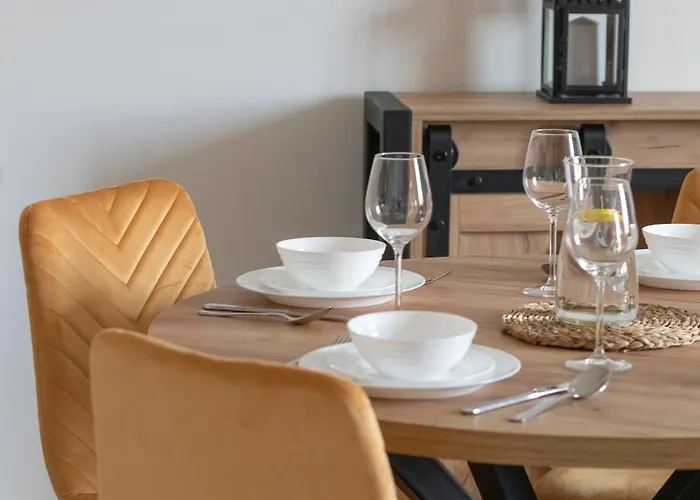 Szczecinski Kwiatkowskiego W Spokojnej Okolicy By Renters Apartment